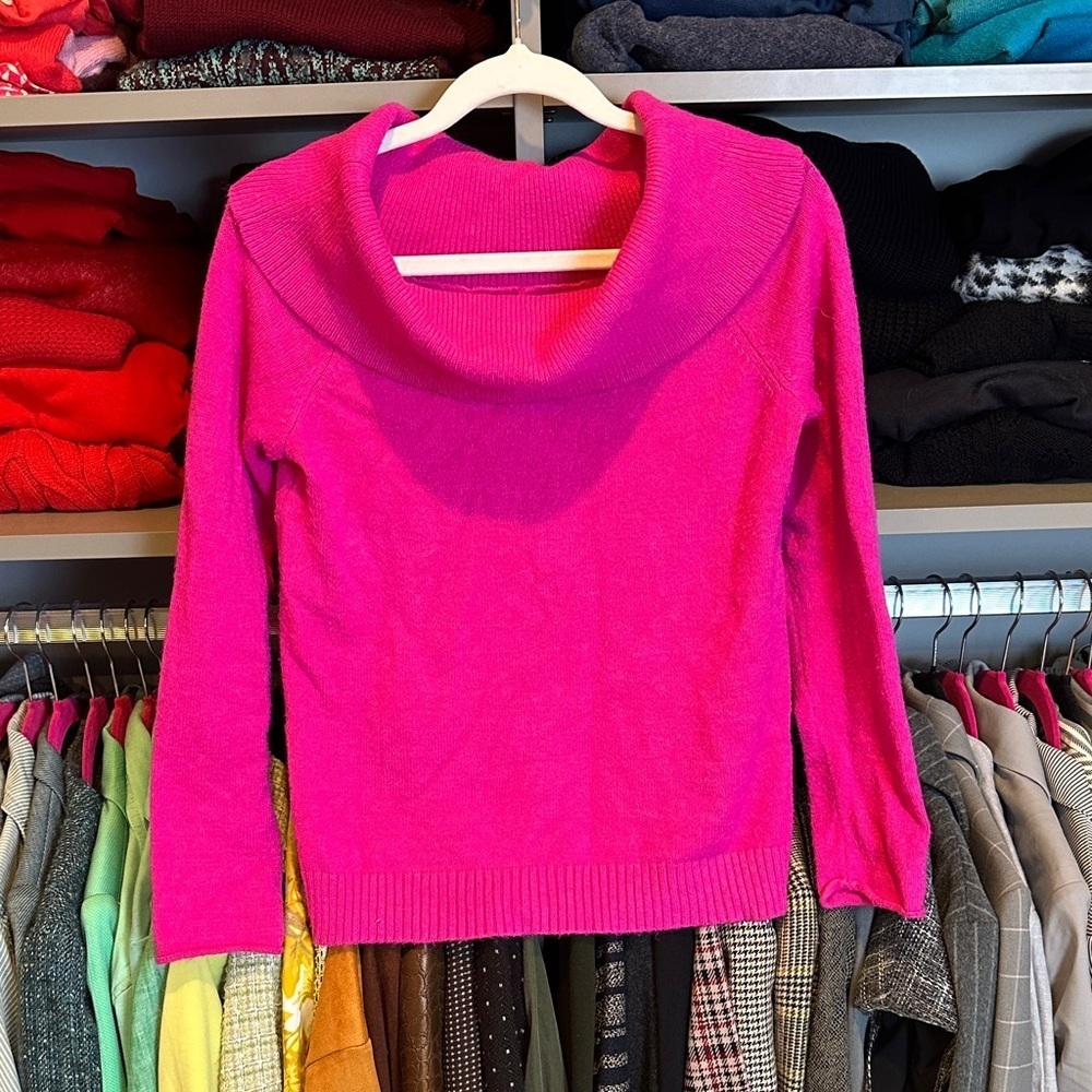 Anthropologie pink long sleeve cowl neck viscose blend sweater size XS
